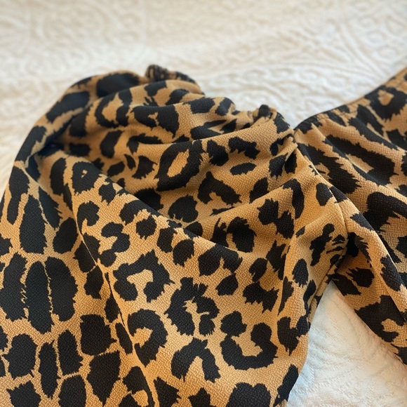 Cheetah top - Picture 2 of 3